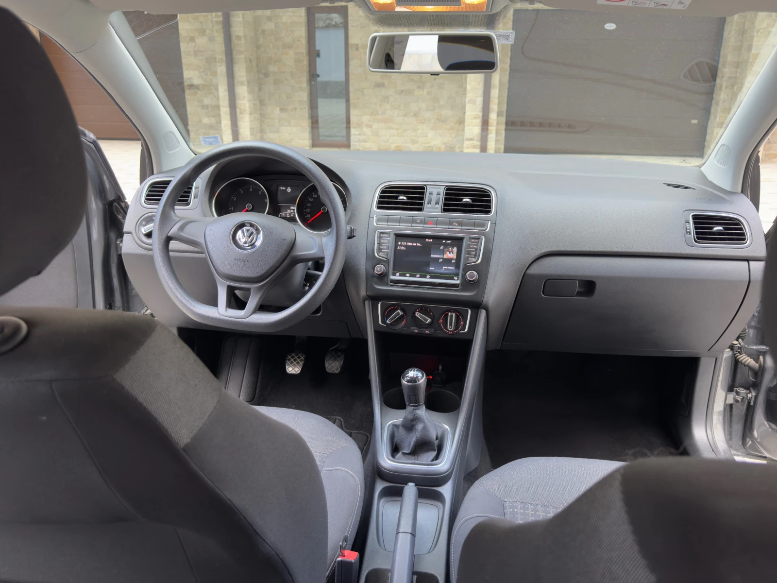 VW Polo 1.0FSI!35000км.!LED!TOP! - изображение 4