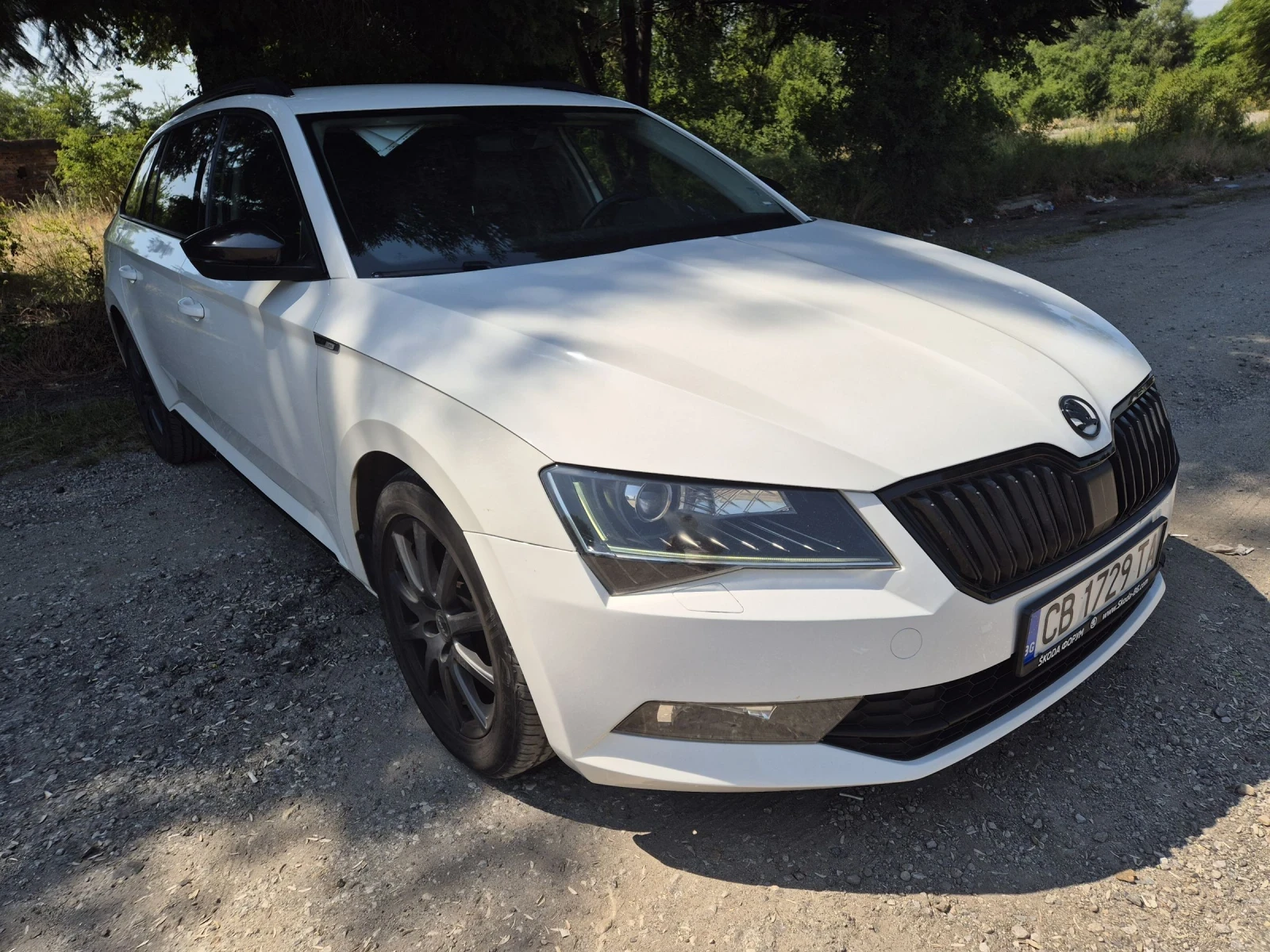 Skoda Superb 2.0 TDI - изображение 2