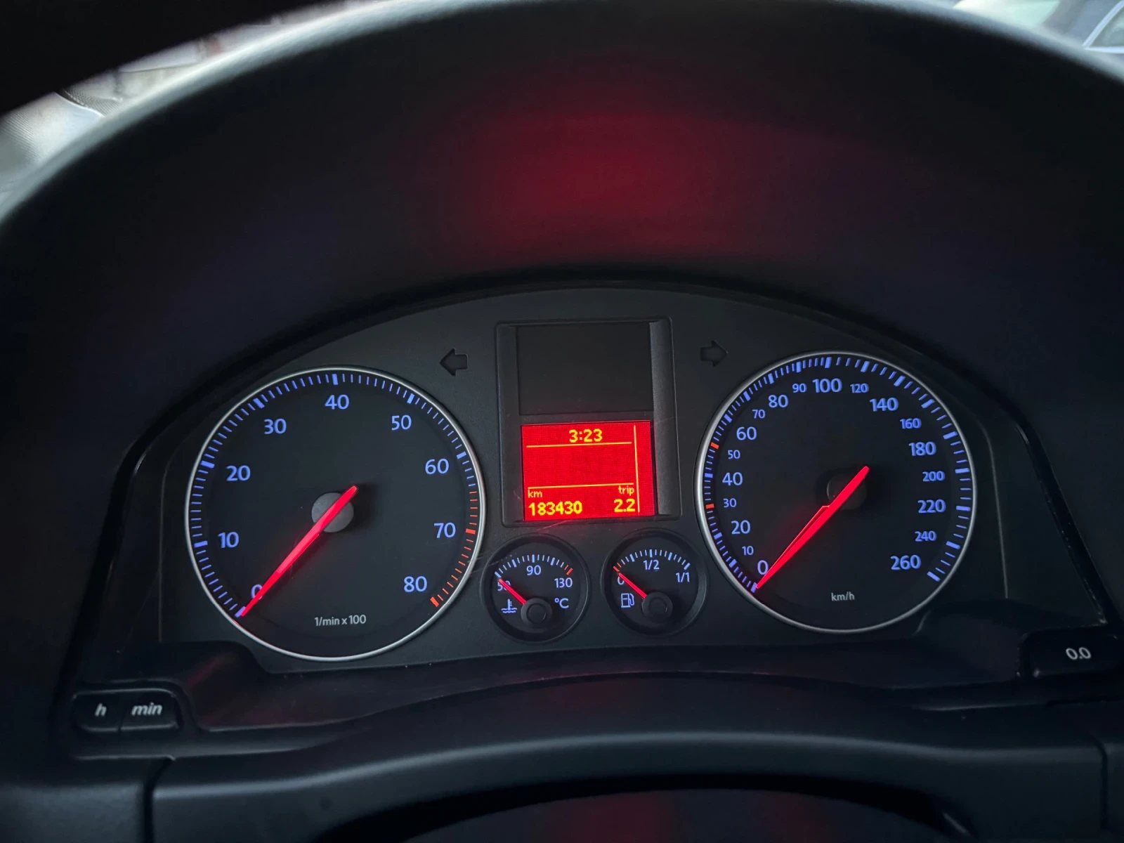 VW Golf Plus 1.6  | Mobile.bg   12