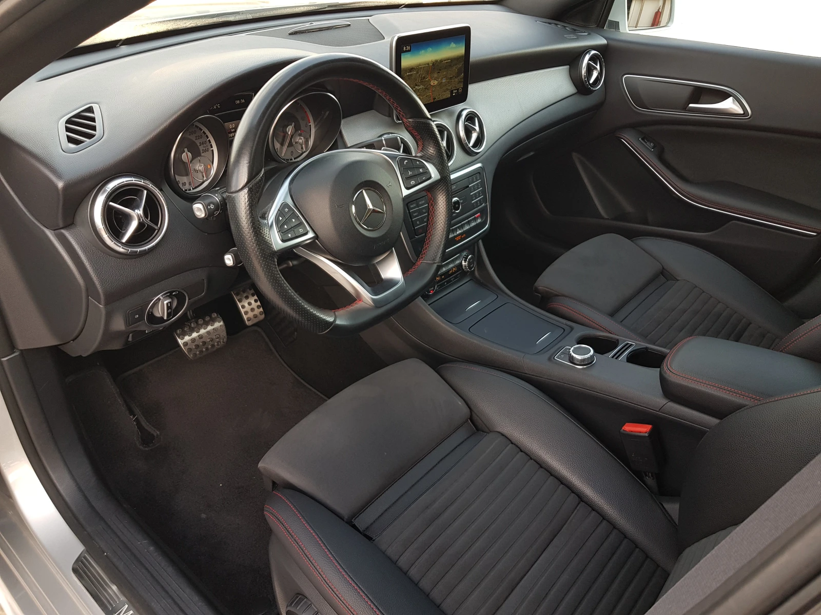 Mercedes-Benz CLA 220 D AMG - Line ЛИЗИНГ - изображение 9
