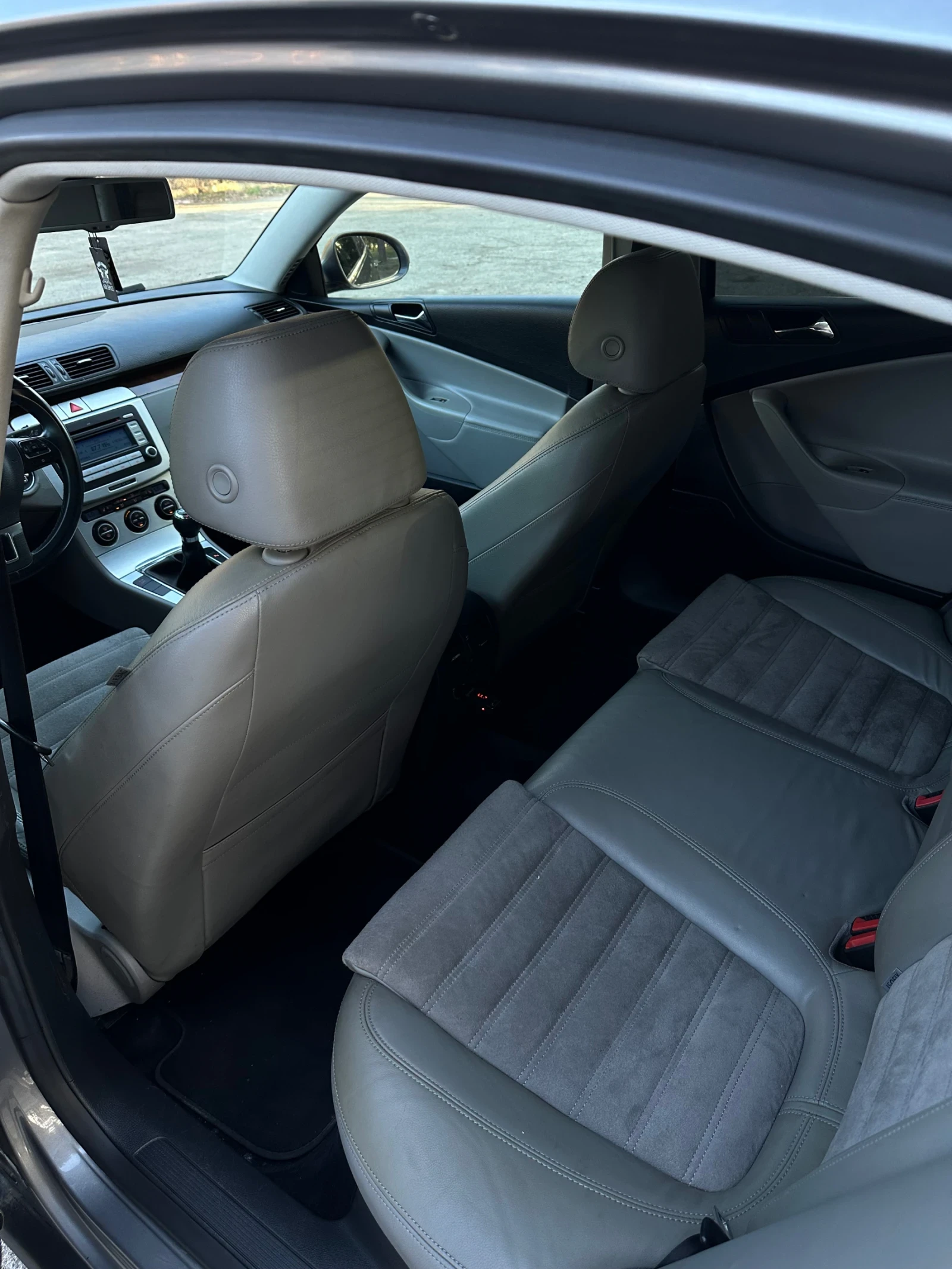 VW Passat  - изображение 8