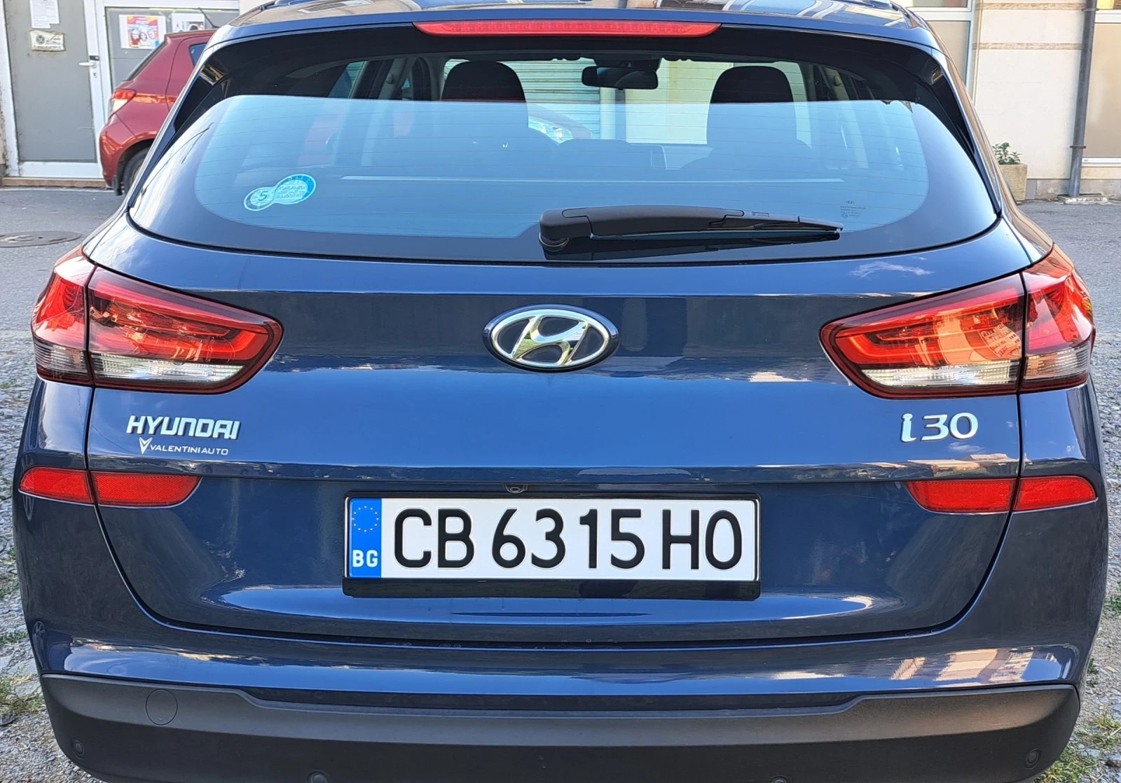 Hyundai I30 1.6 CRDI DCT - изображение 4