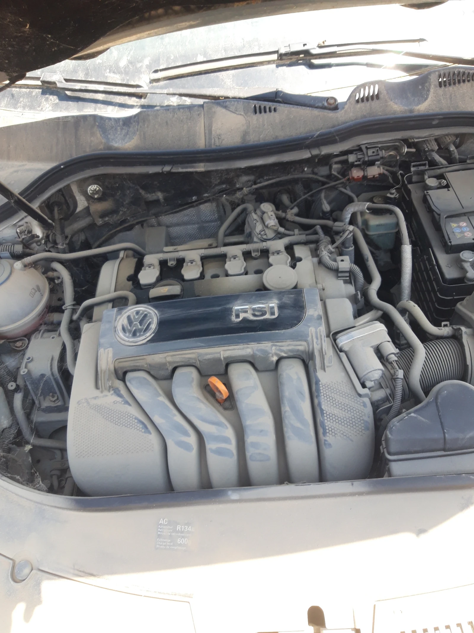 VW Passat 2.0 FSI НА ЧАСТИ  - изображение 7