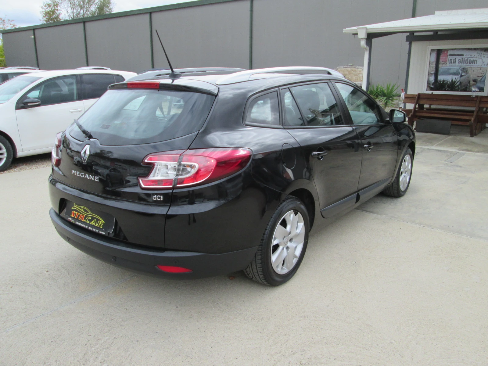 Renault Megane 1.5dci-НАВИ-КАМЕРА - изображение 4