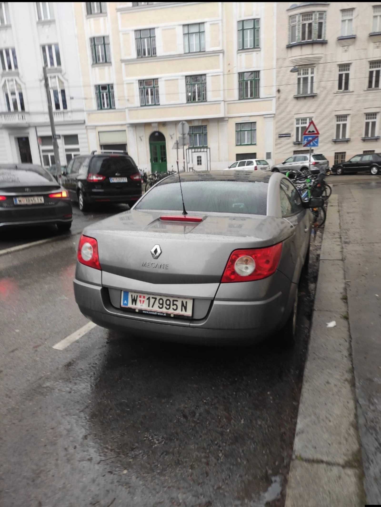 Renault Megane Karmann CC Exception - изображение 10