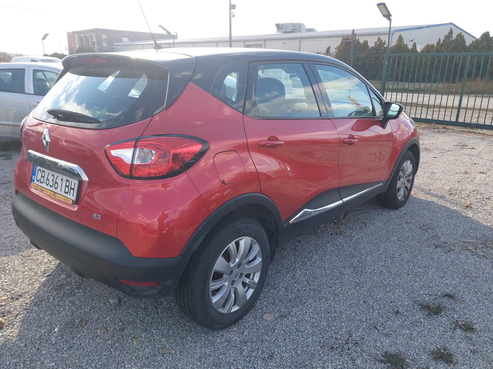 Renault Captur  - изображение 5