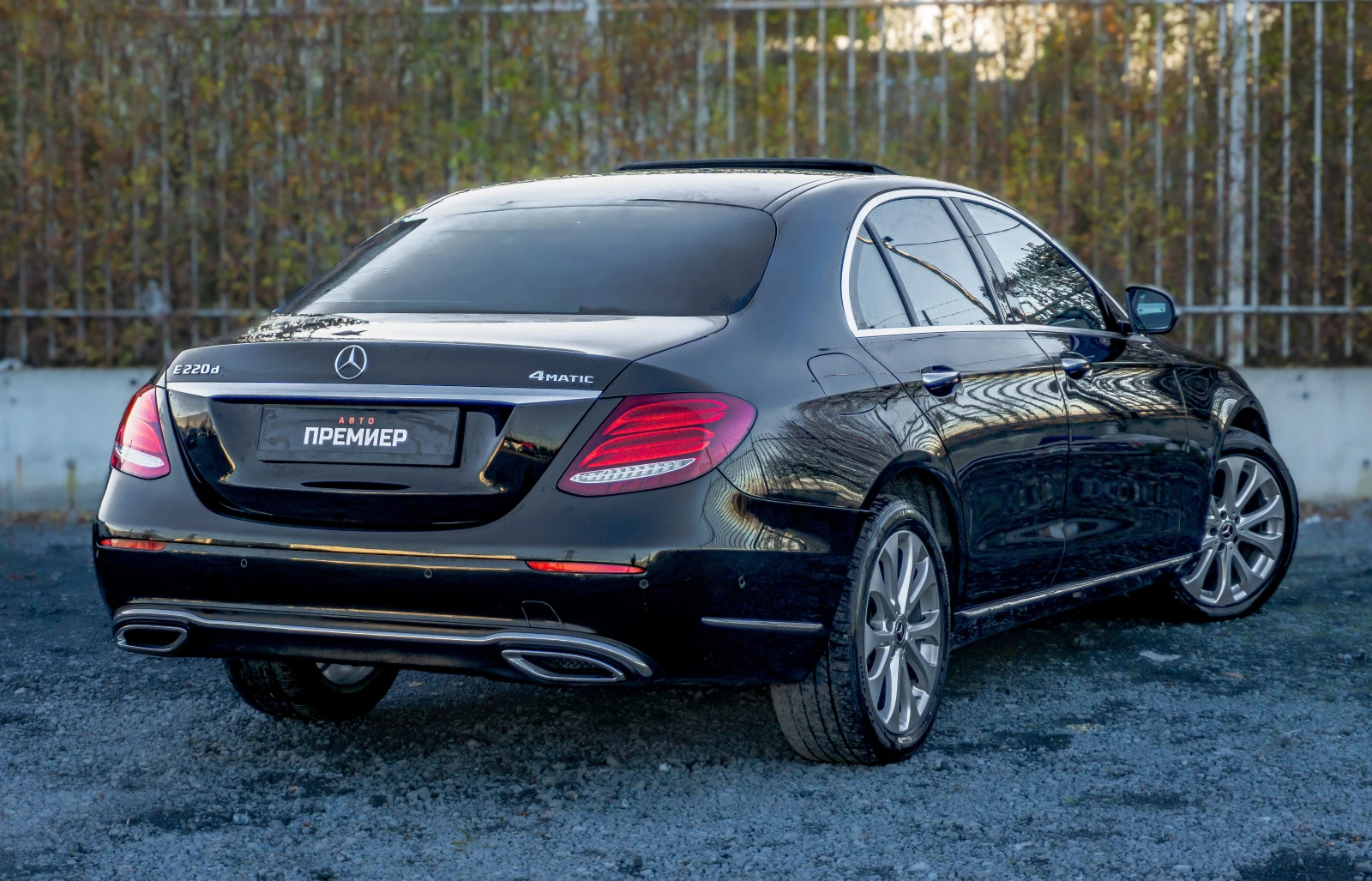 Mercedes-Benz E 220 4Matic-EXCLUSIVE-9GTRONIC-���-�������� | Mobile.bg � ����������� 4