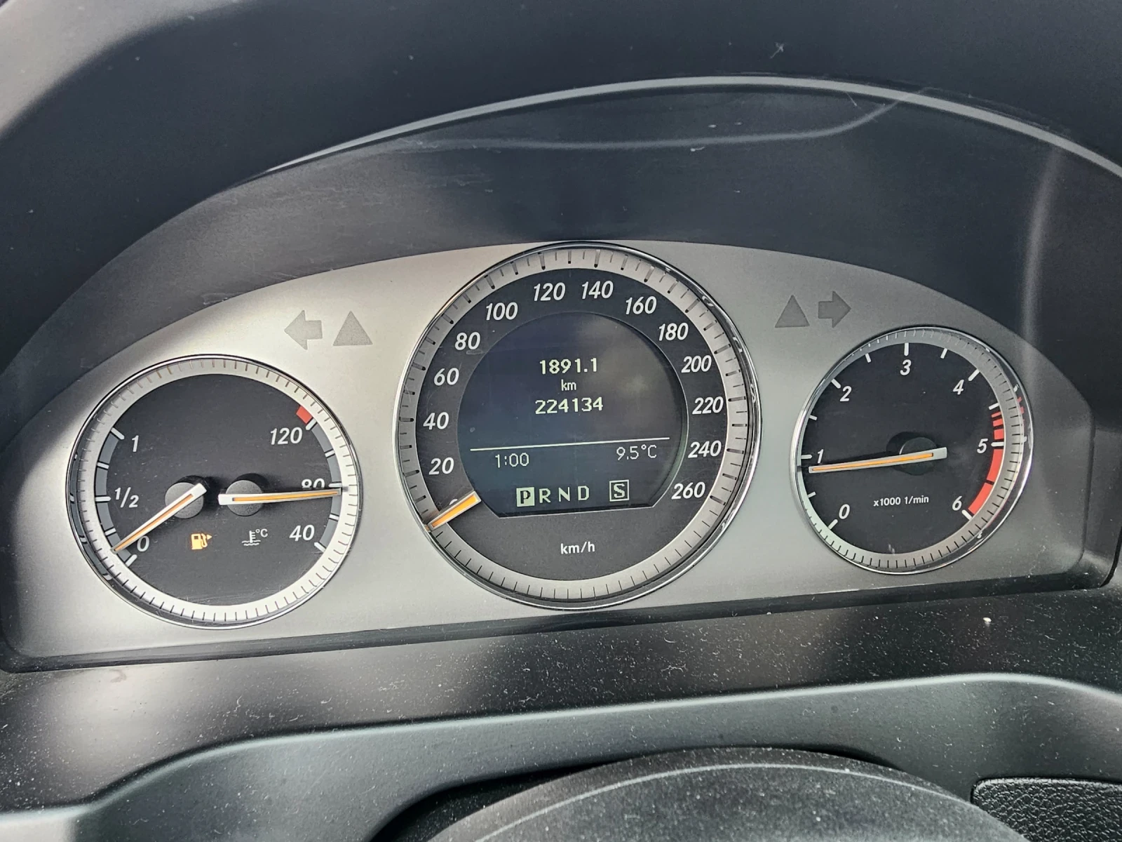 Mercedes-Benz C 220 C220 Avangard-Avtomat - изображение 9