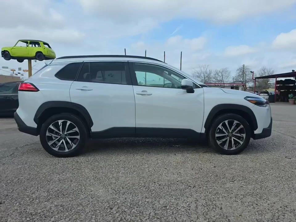 Toyota Corolla Cross  - изображение 5