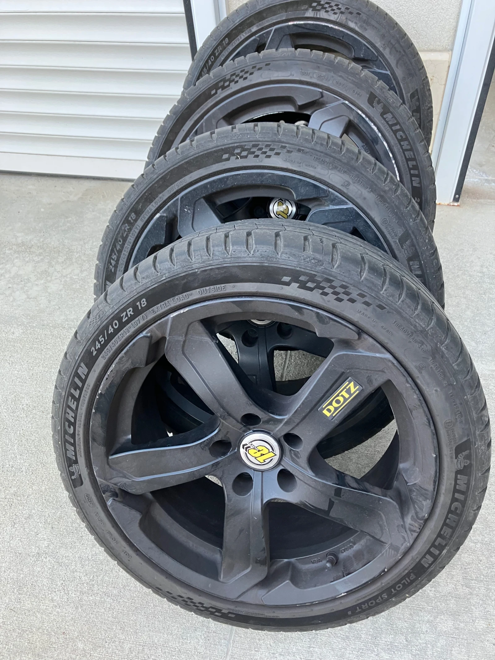 Toyota Avensis 2.0 CVT Luxury, снимка 11 - Автомобили и джипове - 53829601