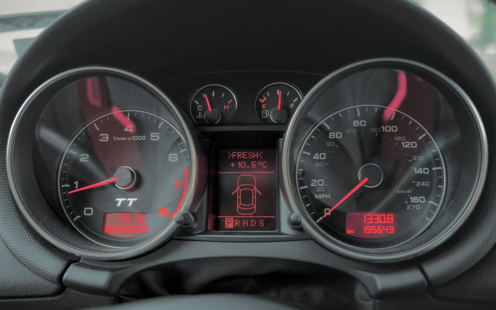 Audi Tt, снимка 9 - Автомобили и джипове - 53878419