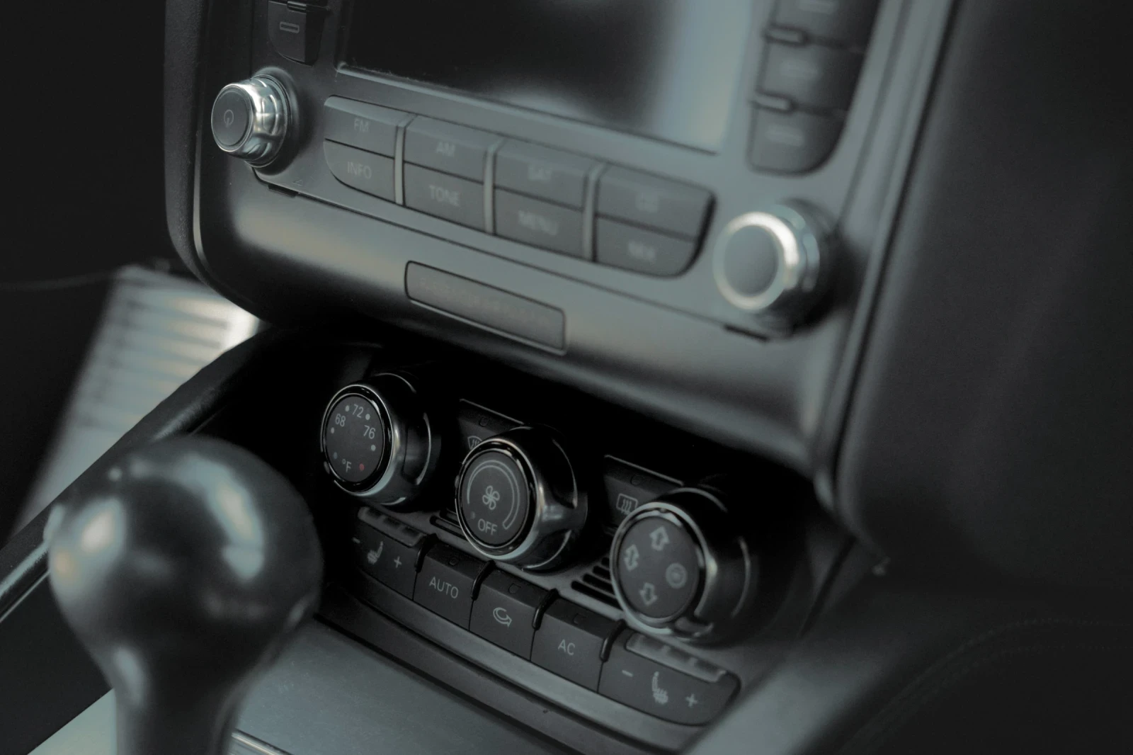 Audi Tt, снимка 11 - Автомобили и джипове - 53878419