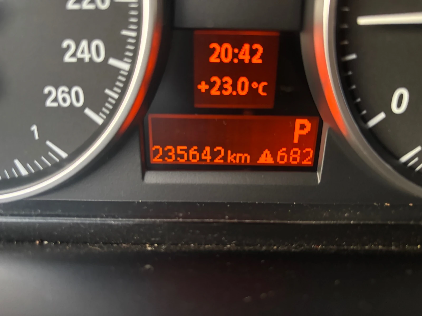 BMW 320, снимка 9 - Автомобили и джипове - 55501768