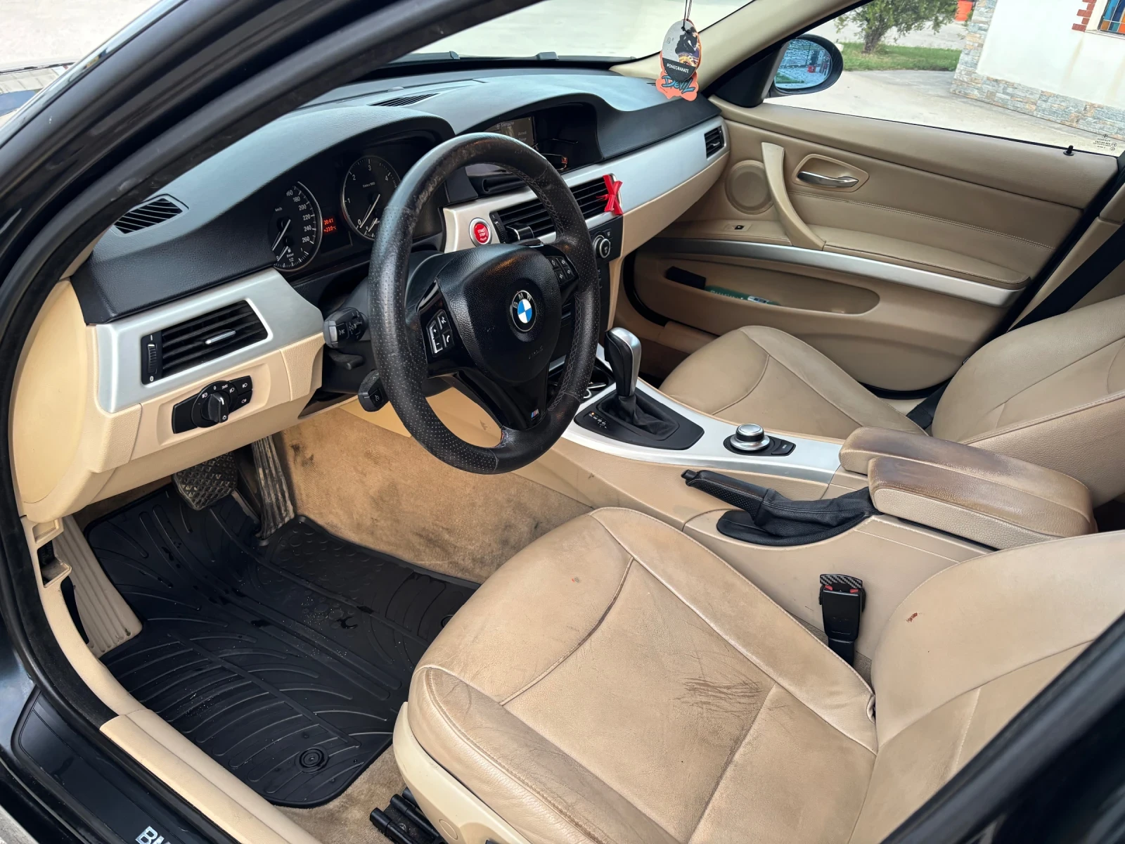 BMW 320, снимка 7 - Автомобили и джипове - 55501768
