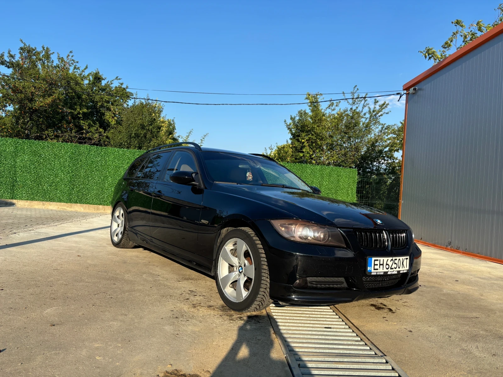 BMW 320