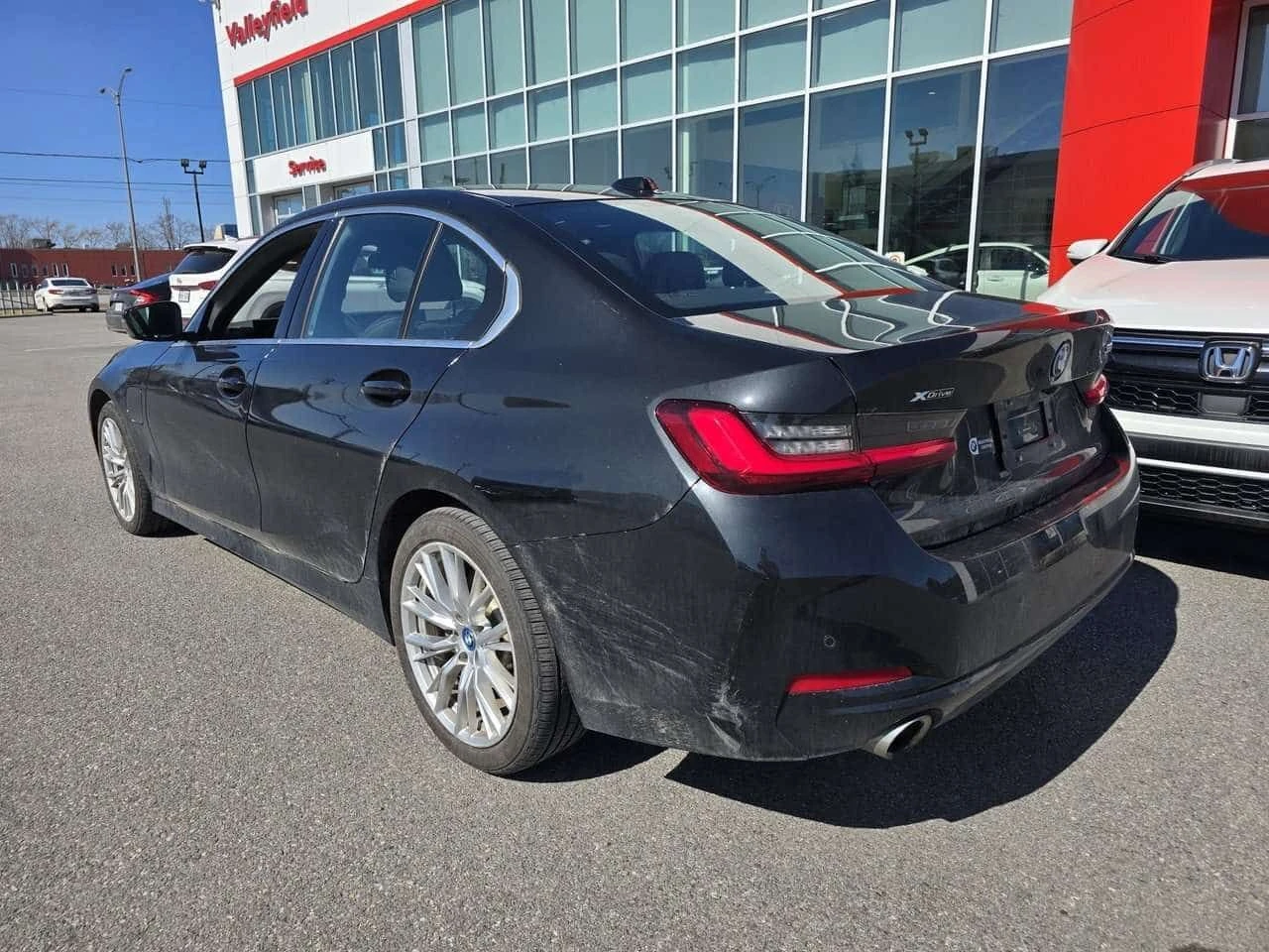 BMW 330 * xDrive * CARFAX * ���� �� �� | Mobile.bg � ����������� 9