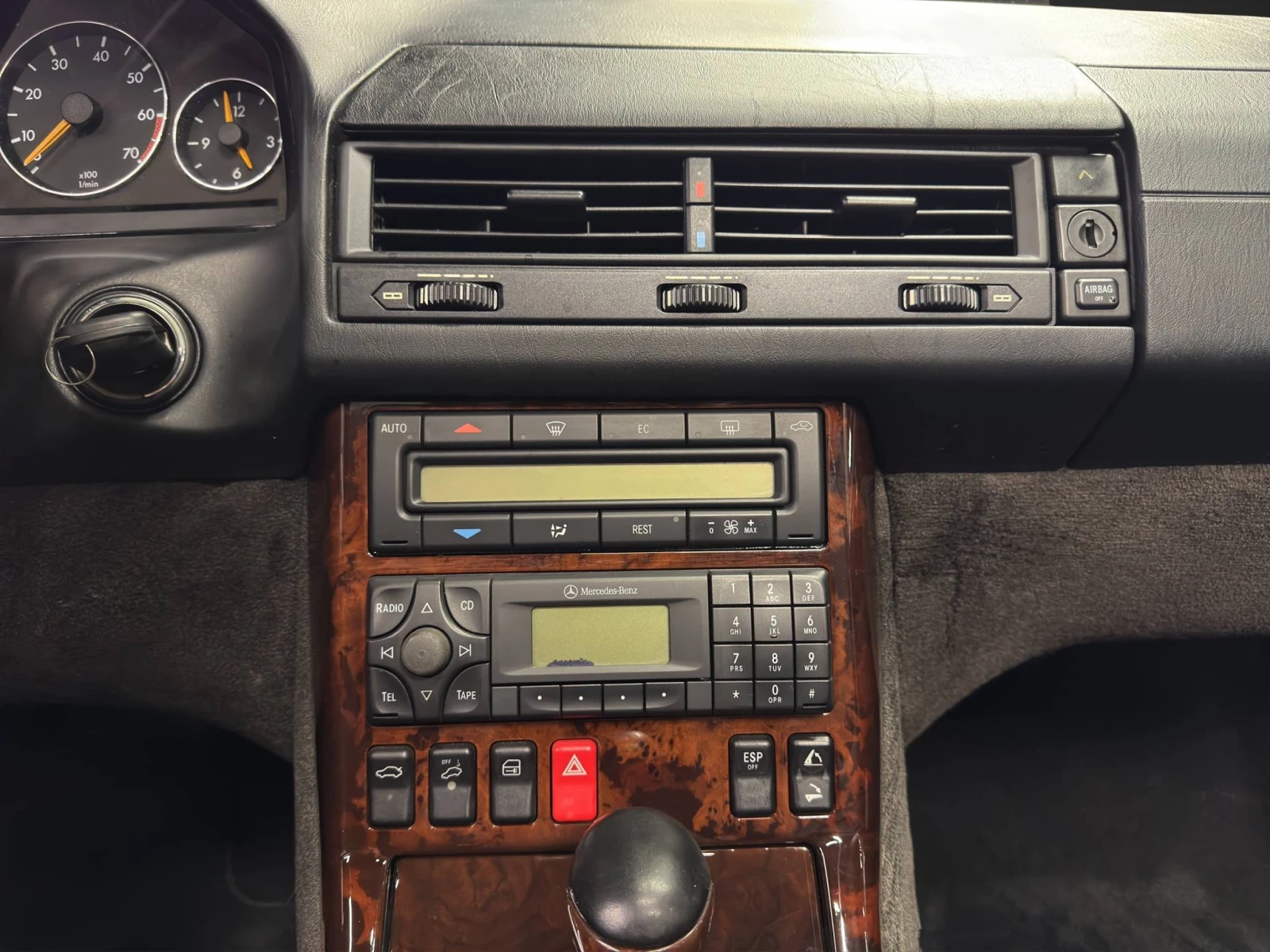 Mercedes-Benz SL 500, снимка 13 - Автомобили и джипове - 54455410