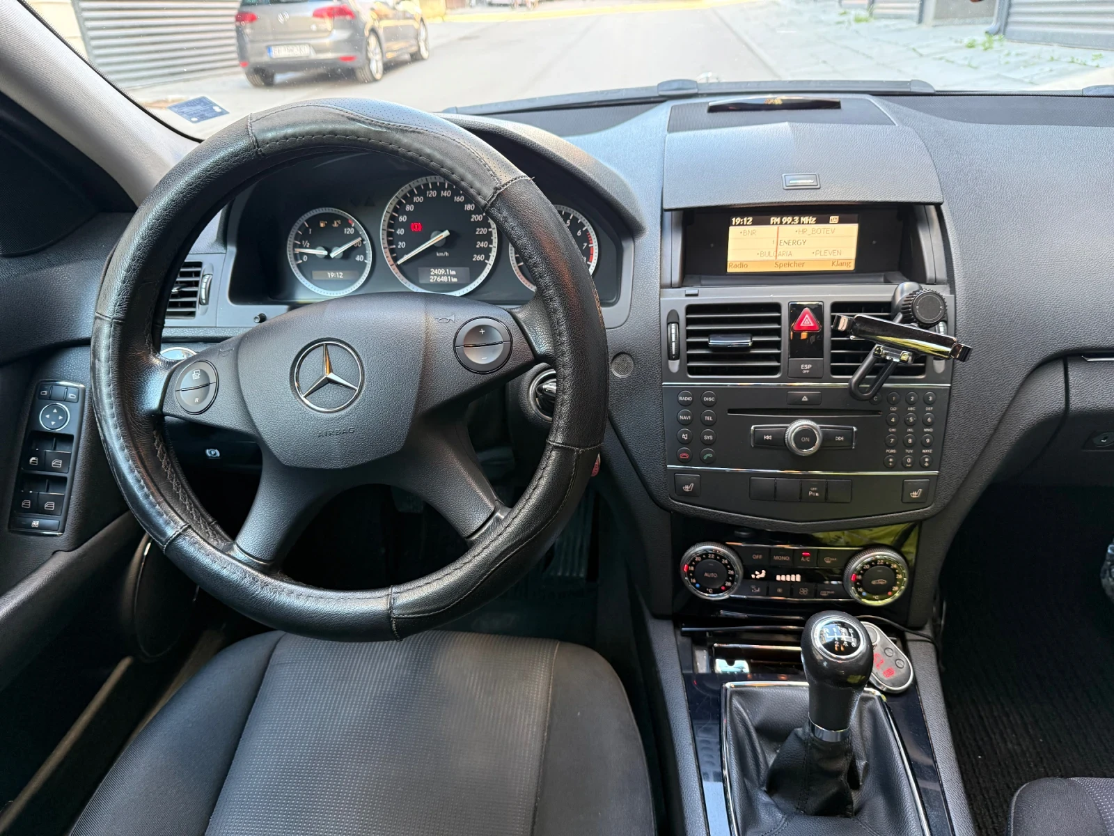 Mercedes-Benz C 180, снимка 11 - Автомобили и джипове - 54695017