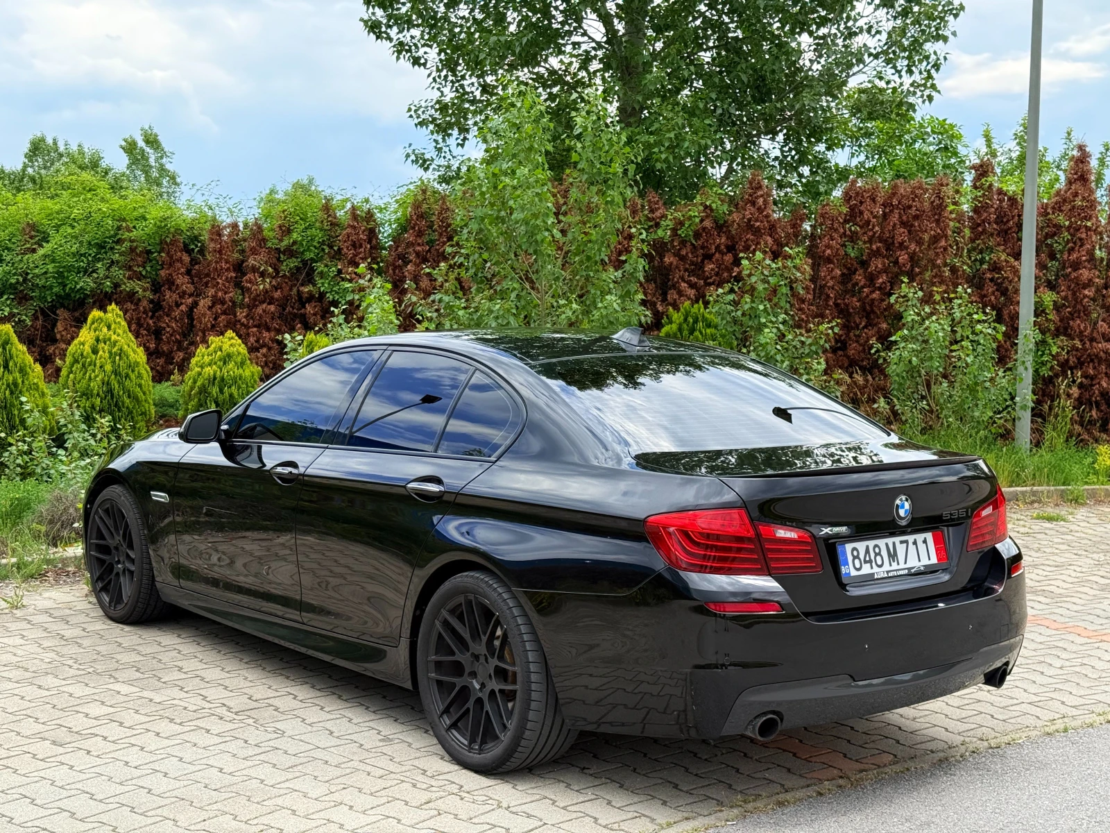 BMW 535 XDrive* 360* Mpack* H&K* Пано* Подгреви* ел щора, снимка 4 - Автомобили и джипове - 54822662