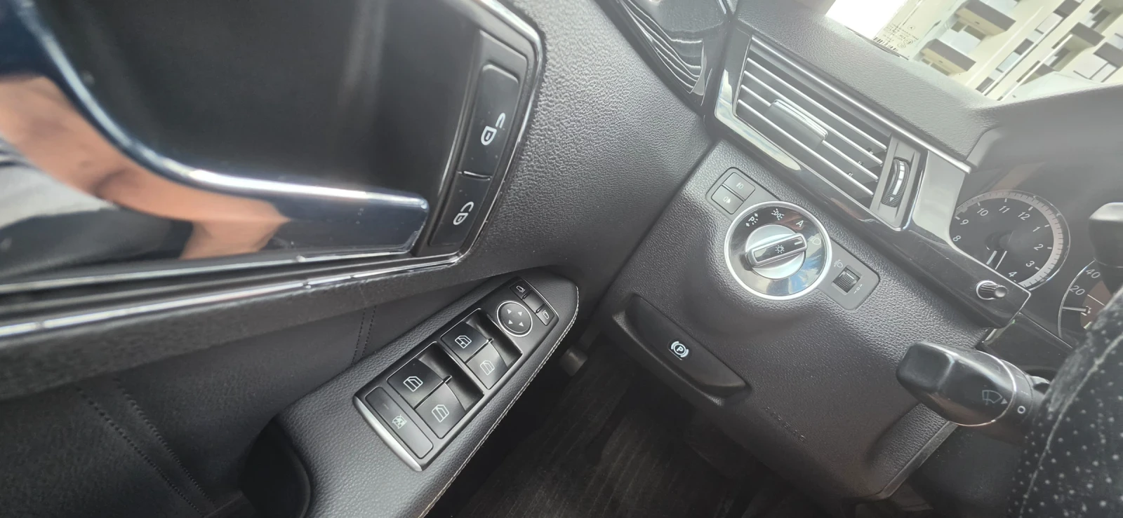 Mercedes-Benz E 220 W212, снимка 14 - Автомобили и джипове - 55179620