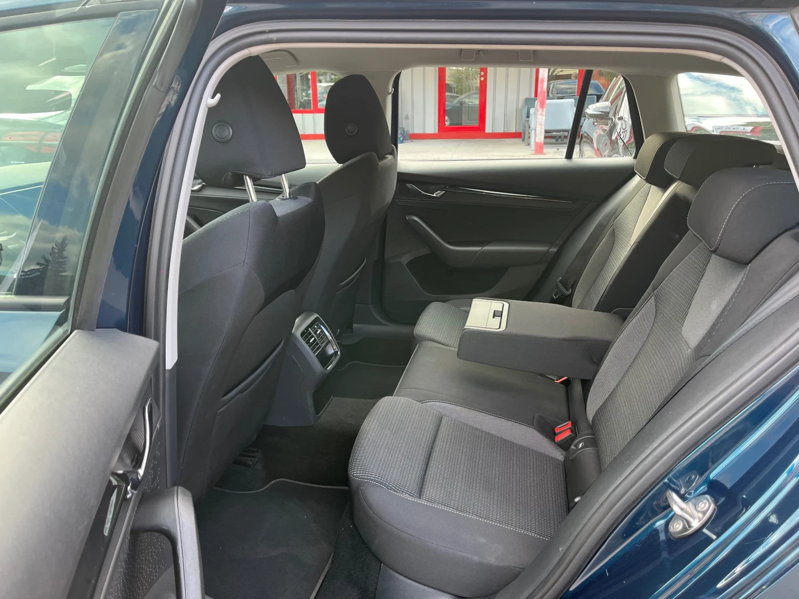 Skoda Octavia 2.0 DISEL | Mobile.bg � ����������� 14