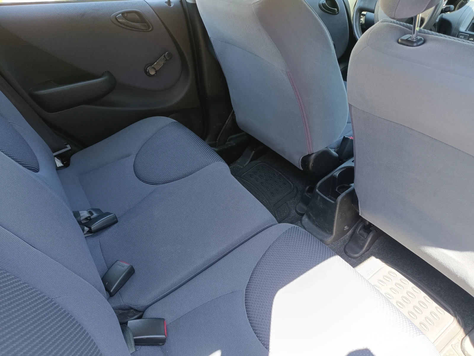 Honda Jazz, снимка 15 - Автомобили и джипове - 55500771