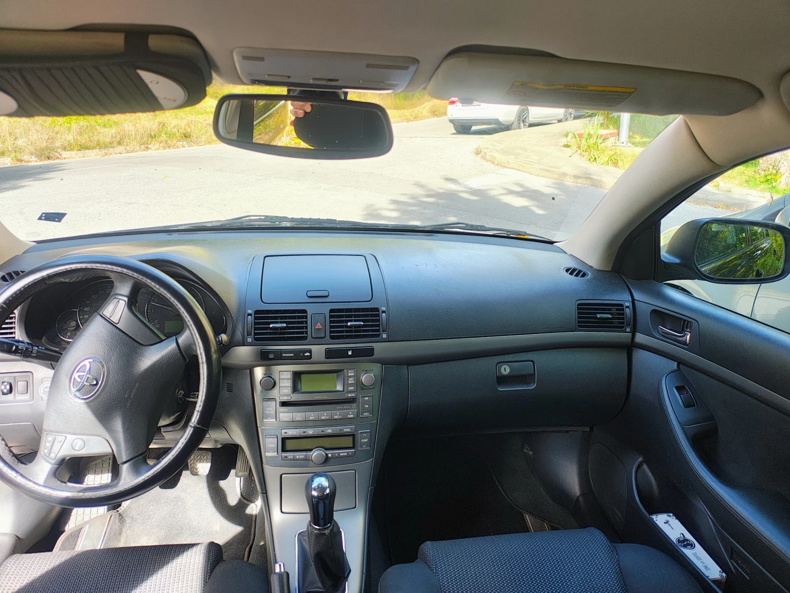 Toyota Avensis ������  | Mobile.bg � ����������� 7