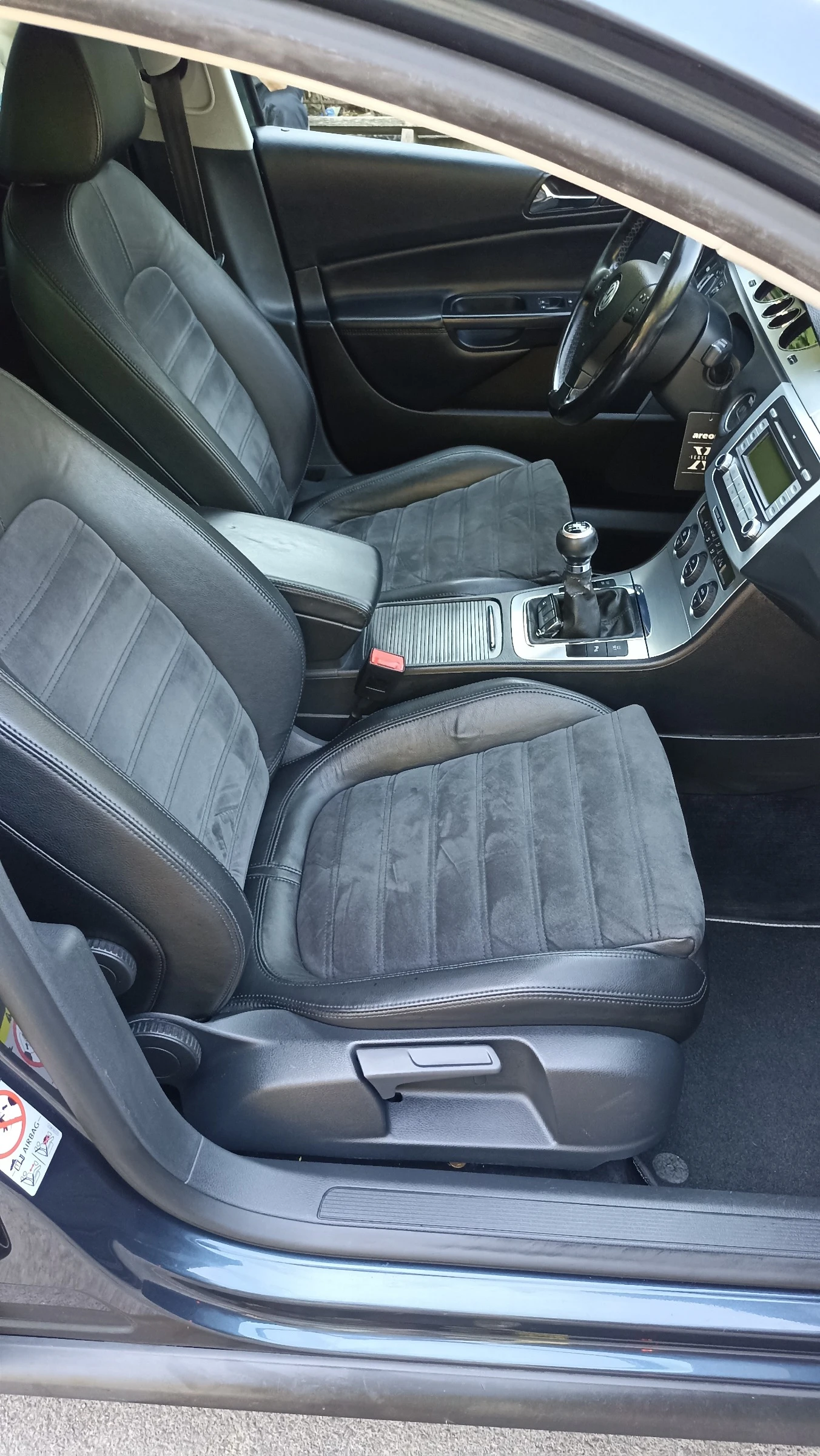 VW Passat 2.0tdi CR Хай Лайн, снимка 10 - Автомобили и джипове - 56496610