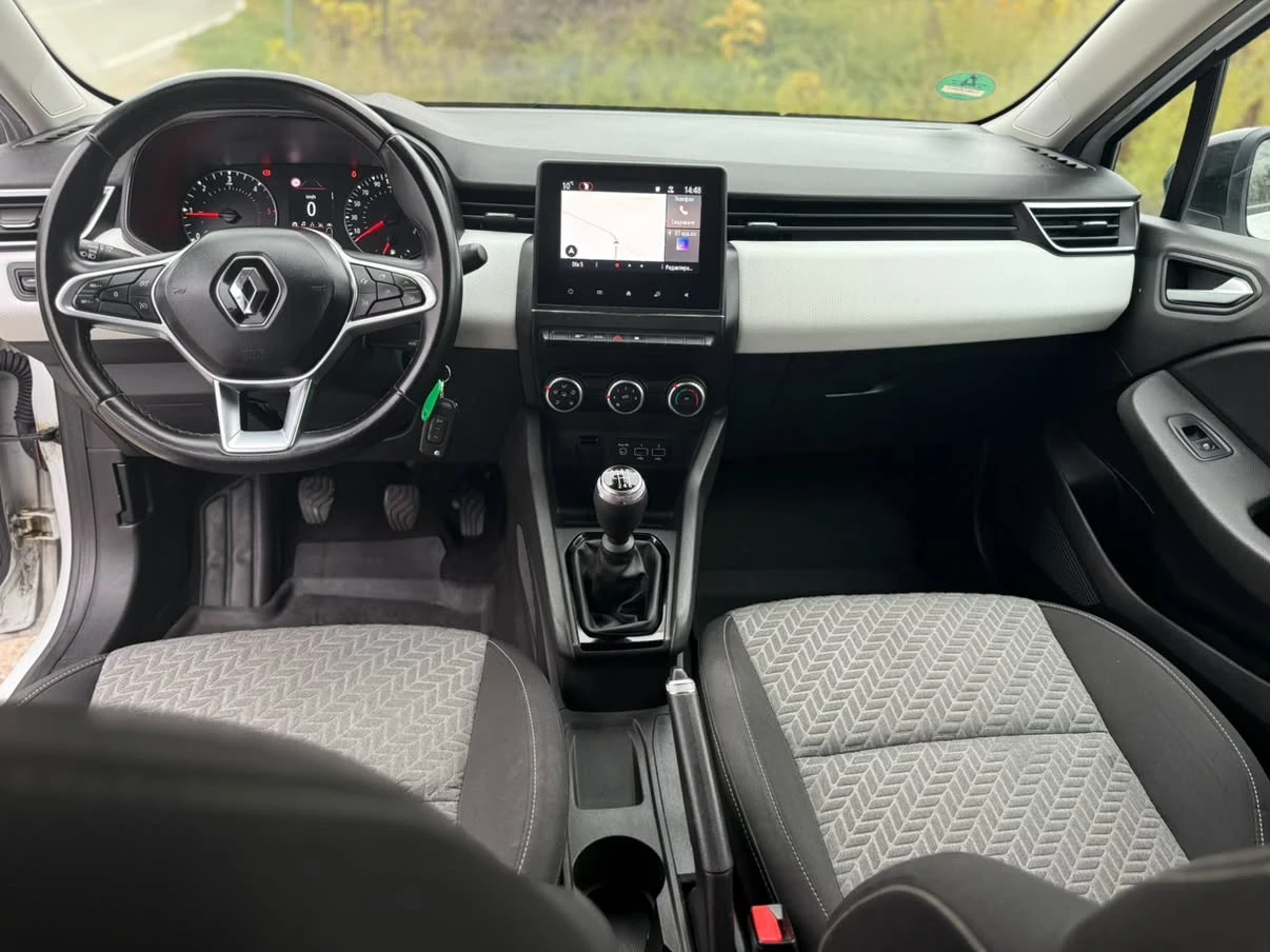 Renault Clio 1.5 dCi , снимка 12 - Автомобили и джипове - 56691260
