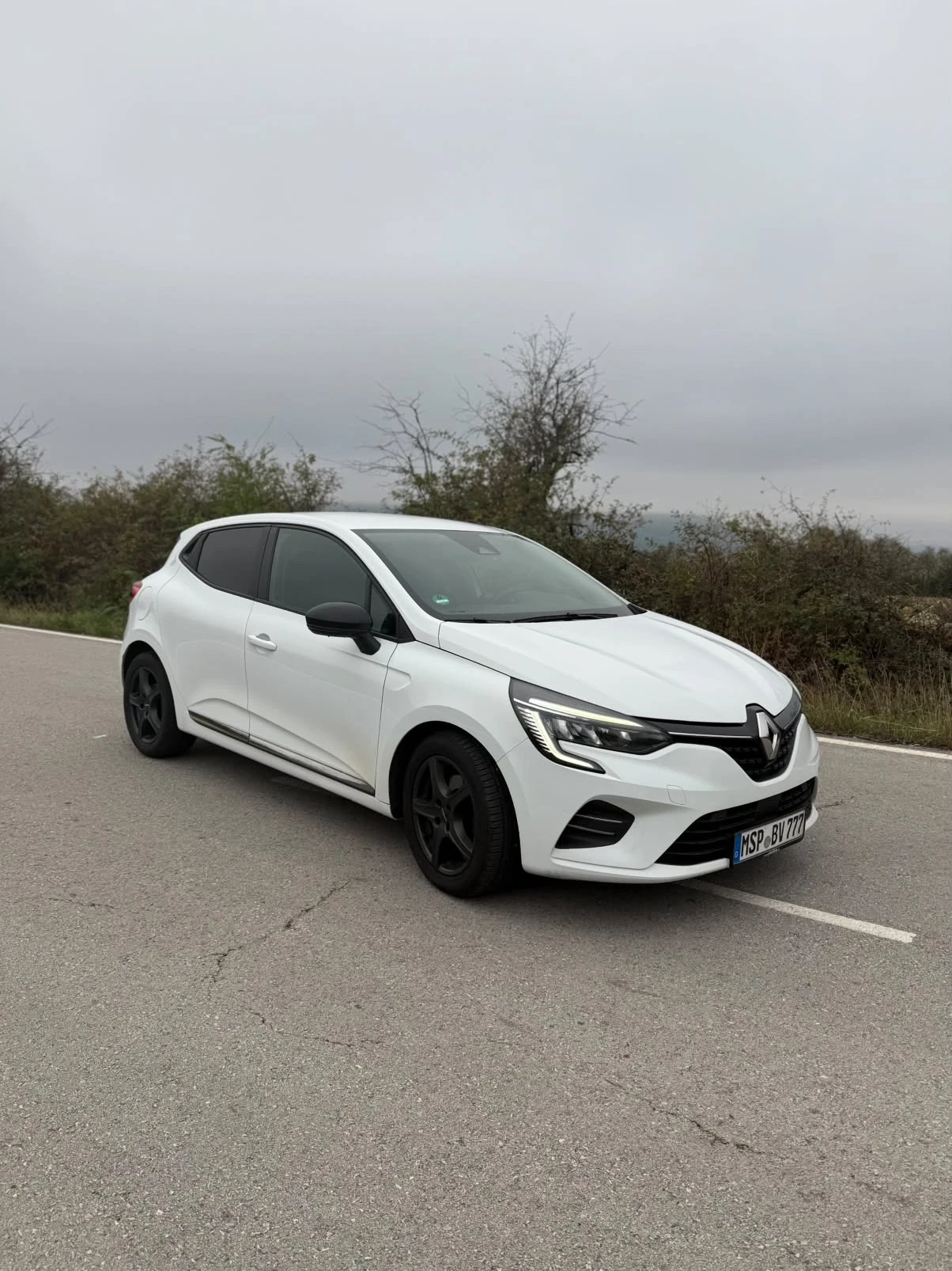 Renault Clio 1.5 dCi , снимка 3 - Автомобили и джипове - 56691260