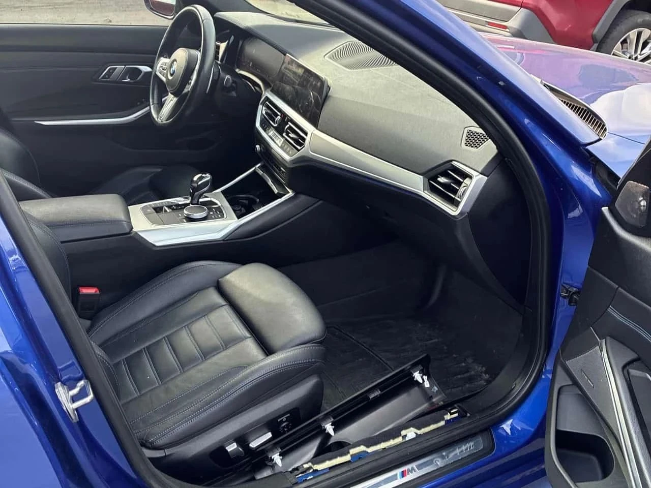 BMW 330, снимка 15 - Автомобили и джипове - 56737889