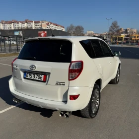 Toyota Rav4 2.2 D-CAT KEYLESS, NAVI, CAMERA, ПОДГРЕВ, снимка 3