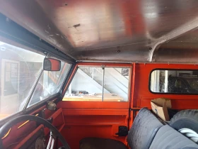 Land Rover Defender Santana Series IIA - 7000 € / 13690.81 лв. - 23916402 11
