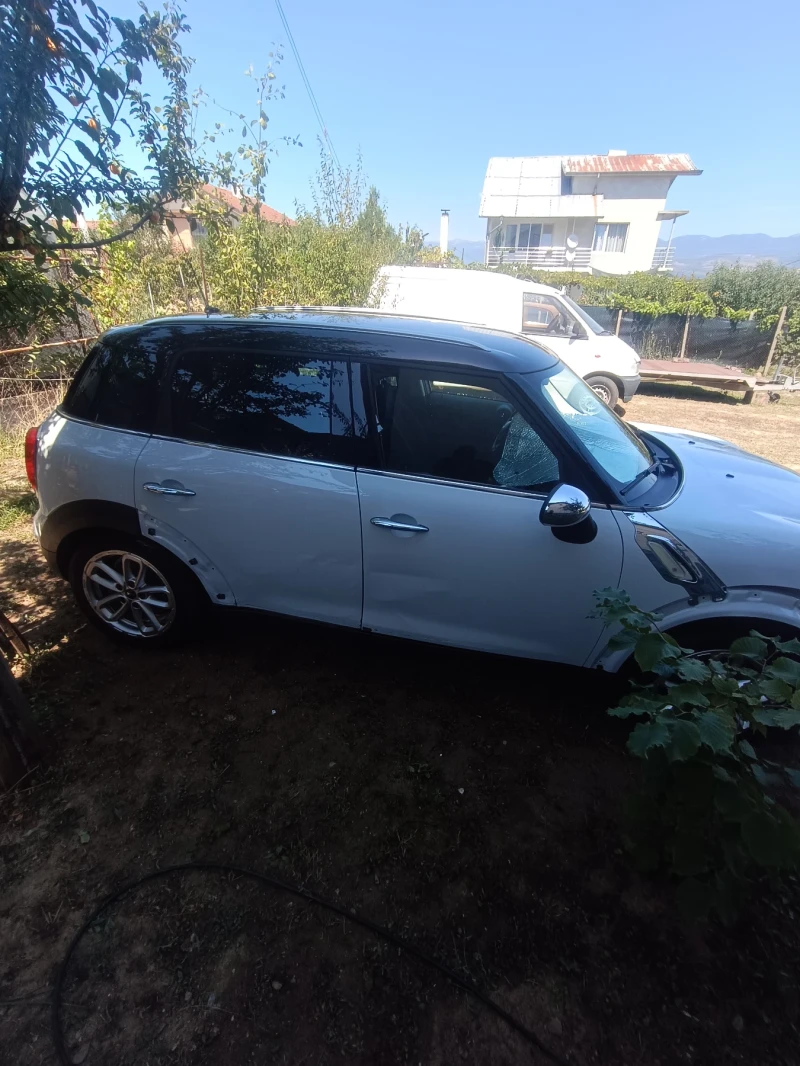 Mini Countryman 1.6. D, снимка 15 - Автомобили и джипове - 47210496