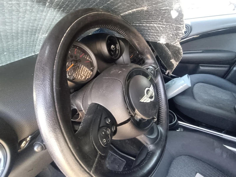 Mini Countryman 1.6. D, снимка 10 - Автомобили и джипове - 47210496