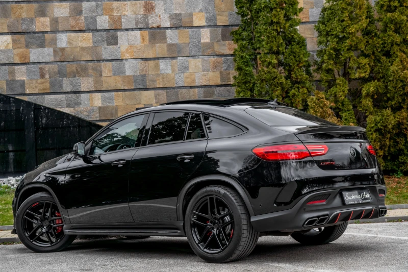 Mercedes-Benz GLE 43 AMG * BLACK SERIES* 3XTV* PANORAMA* RED CUT* FULL, снимка 3 - Автомобили и джипове - 53600068