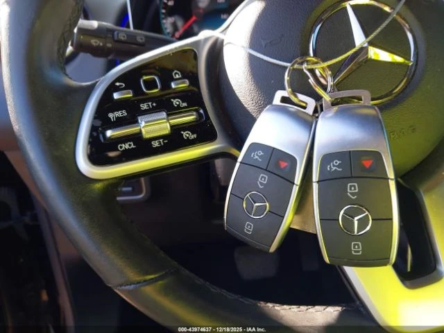 Mercedes-Benz GLB GLB 250, снимка 11 - Автомобили и джипове - 53386229