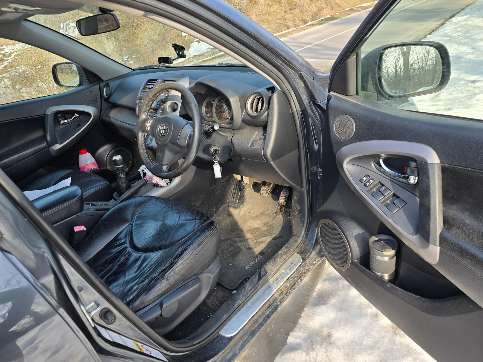 Toyota Rav4  - изображение 7