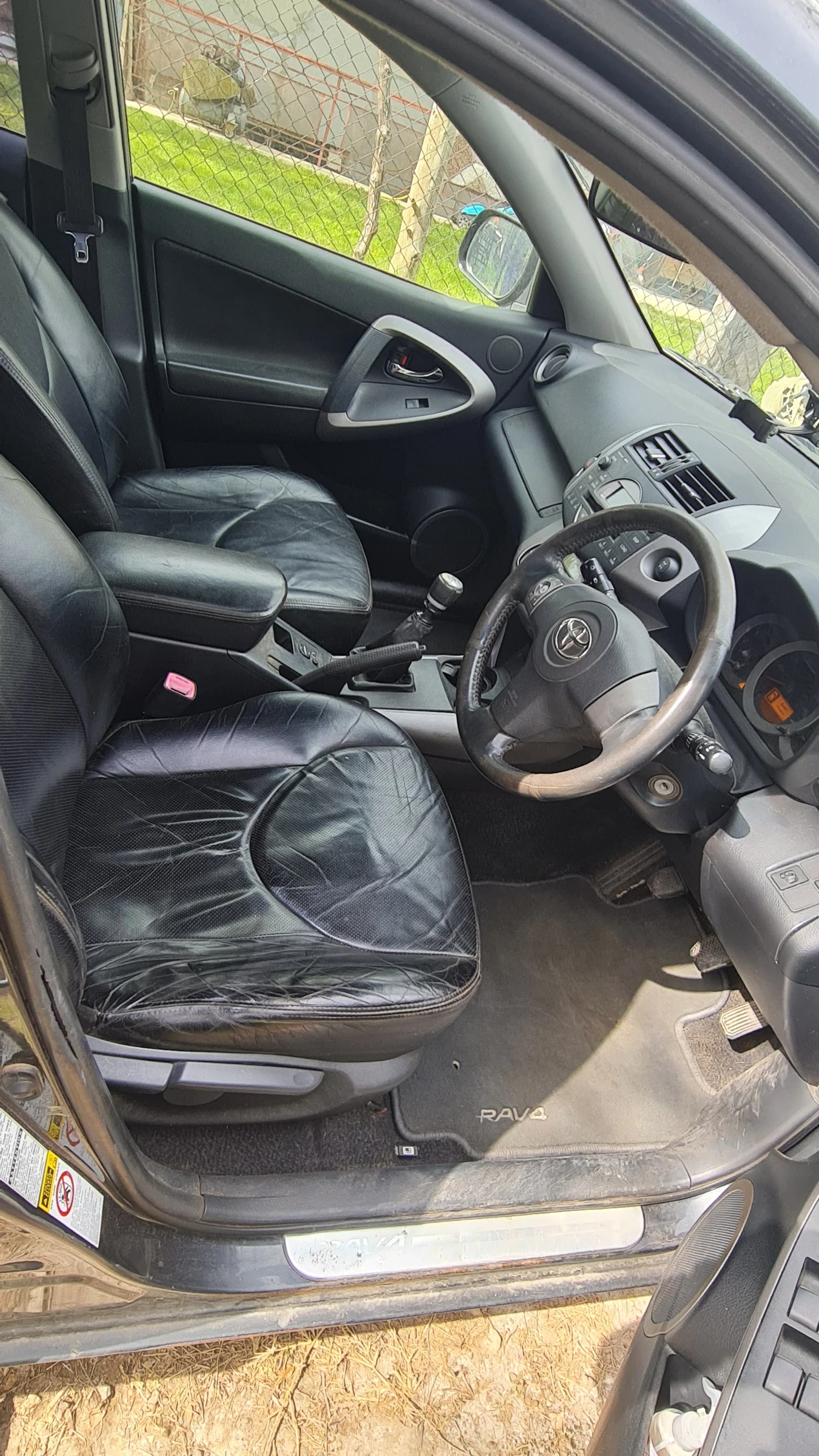 Toyota Rav4  - изображение 10
