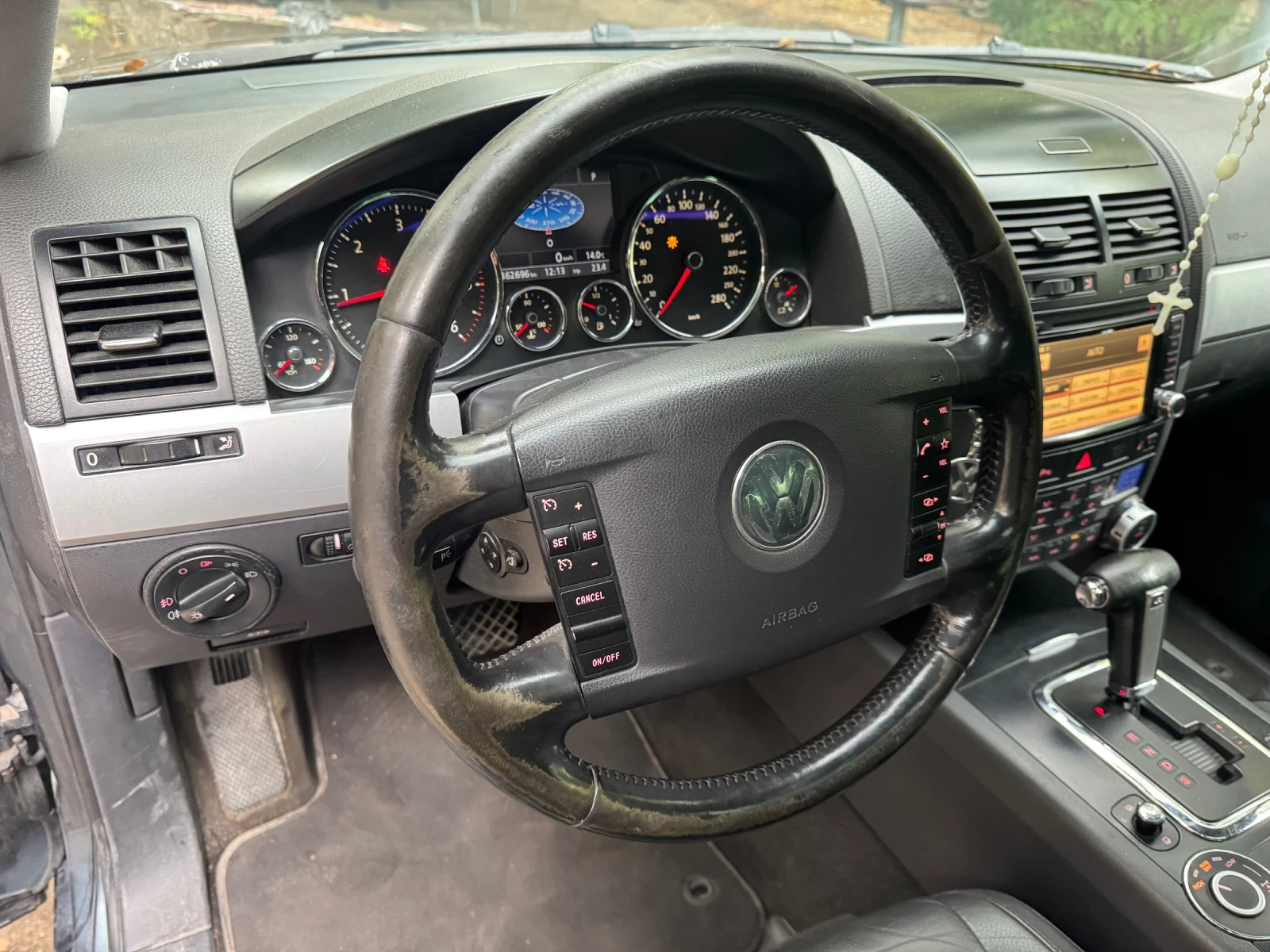 VW Touareg 3.0TDI 224 Коня На Пружини Феистлифт - изображение 6