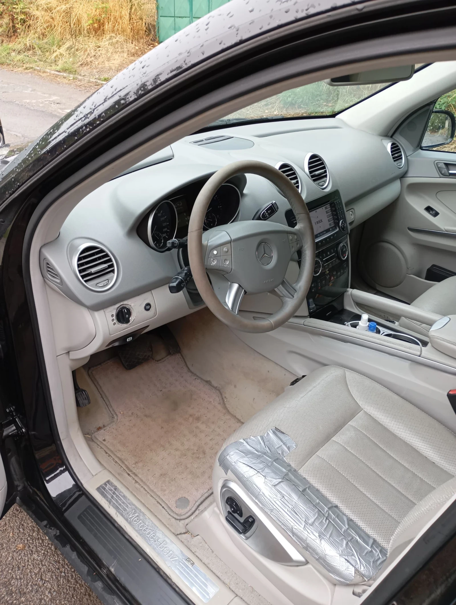 Mercedes-Benz ML 350 Швейцария , Hermann Kardon,  - изображение 4