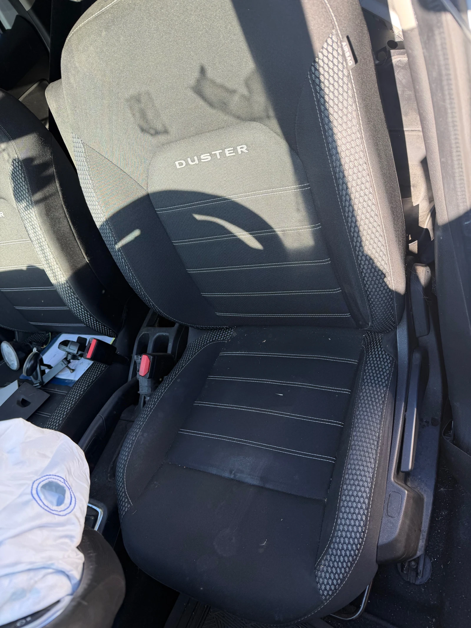 Dacia Duster 1.5dci 90000 km - изображение 3