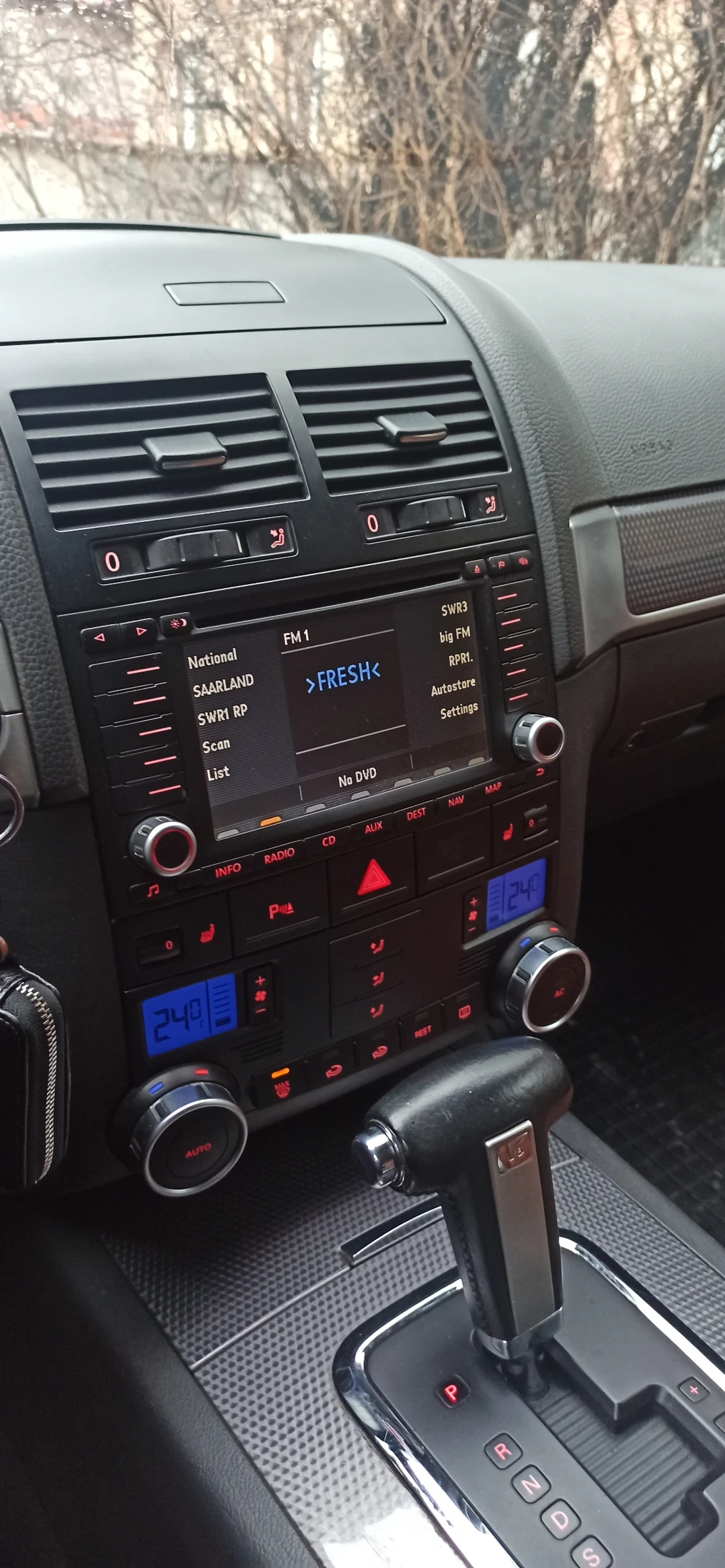 VW Touareg | Mobile.bg � ����������� 10