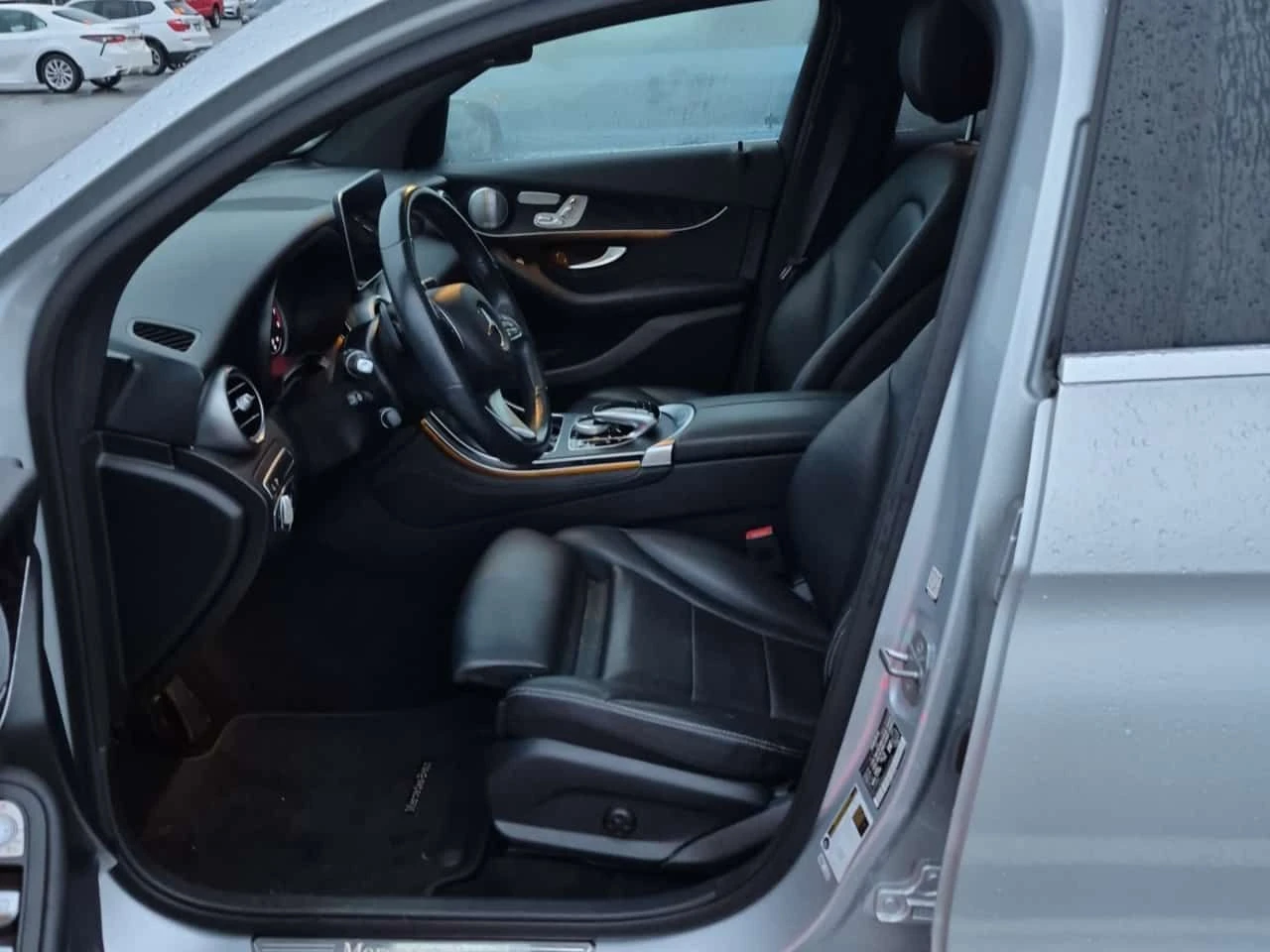 Mercedes-Benz GLC 300  Coupe* BURMESTER* AMBIENT* ПОДГРЕВИ* CARFAX *  - изображение 7