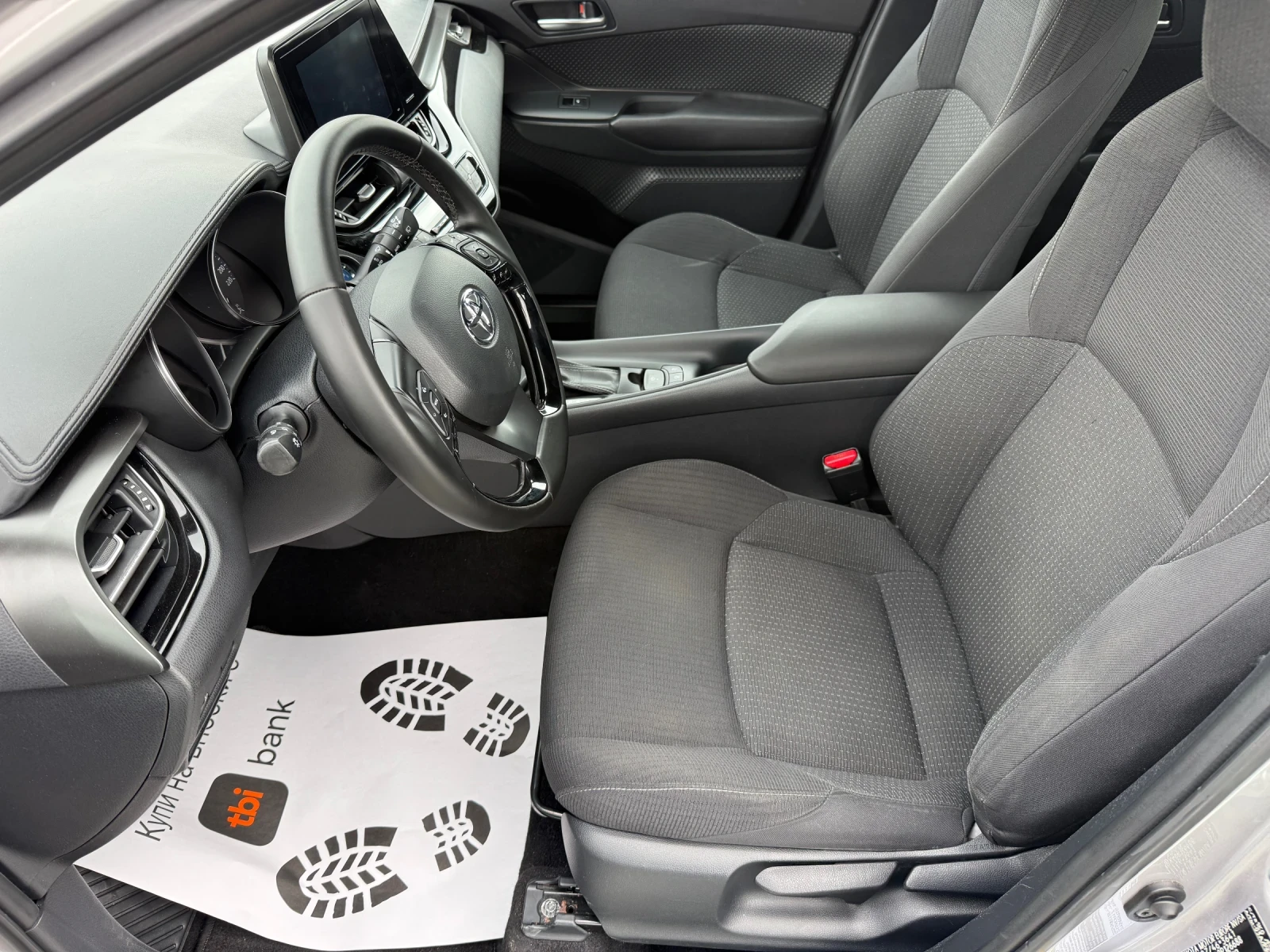 Toyota C-HR (KATO НОВА)^(ХИБРИД), снимка 11 - Автомобили и джипове - 53770997