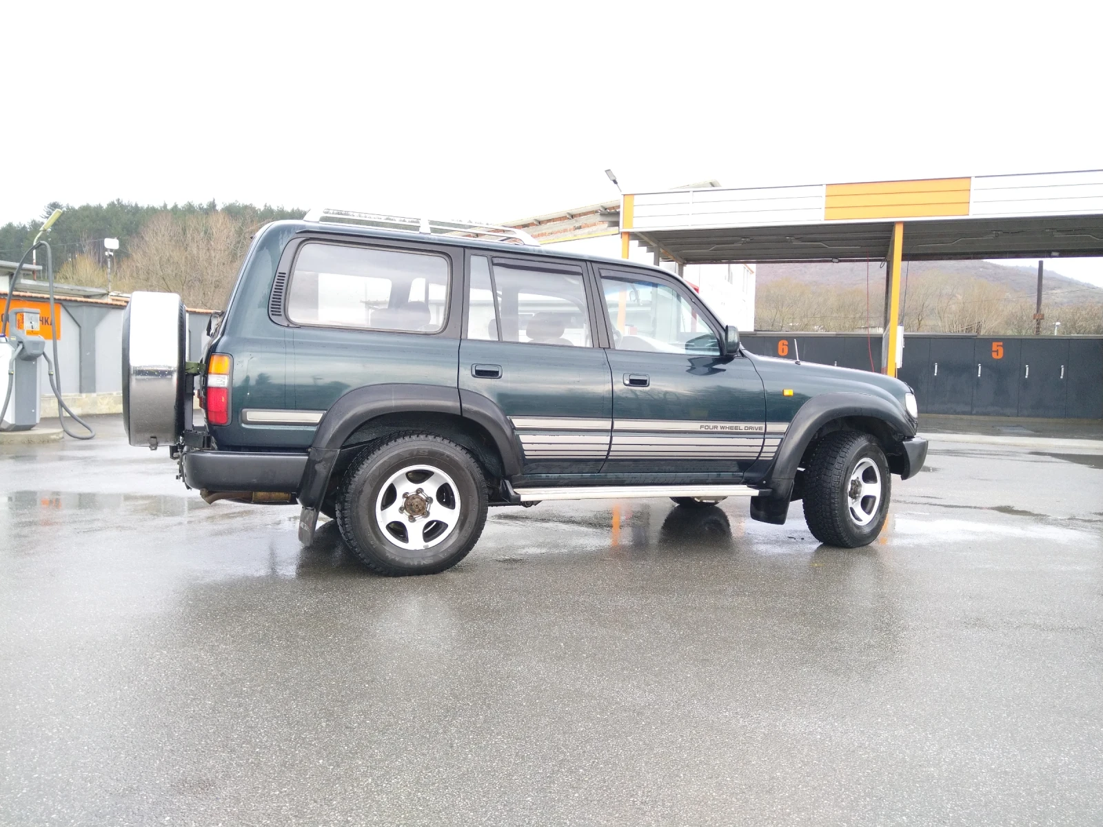 Toyota Land cruiser, снимка 8 - Автомобили и джипове - 53964279