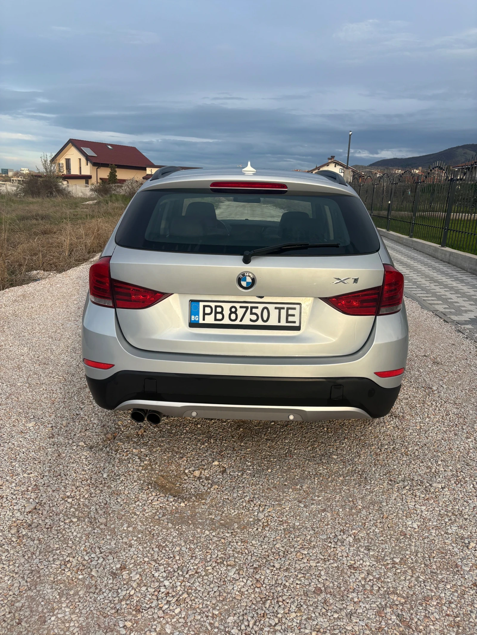 BMW X1 28i Xdrive| 29 000km REAL, снимка 4 - Автомобили и джипове - 54089380