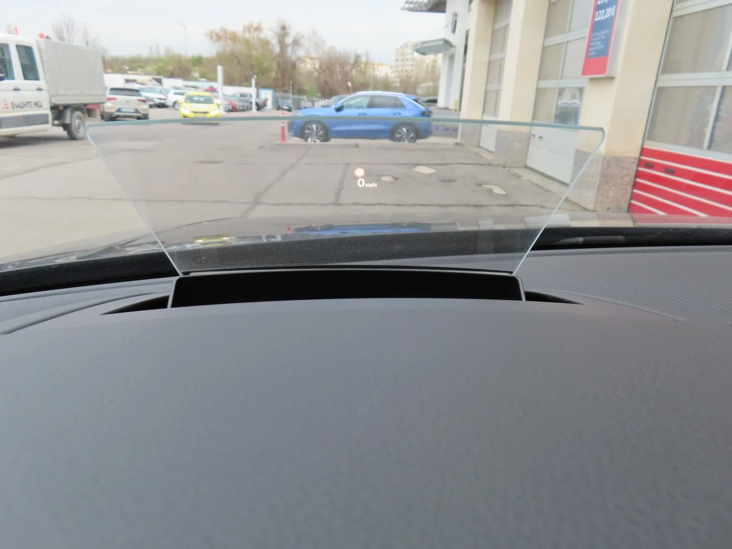VW Tiguan, снимка 16 - Автомобили и джипове - 56421782