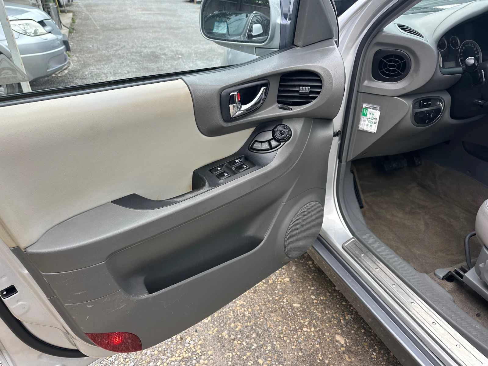 Hyundai Santa fe 2.0 CRDI-125 k.s.-АВТОМАТИК, снимка 8 - Автомобили и джипове - 54644455