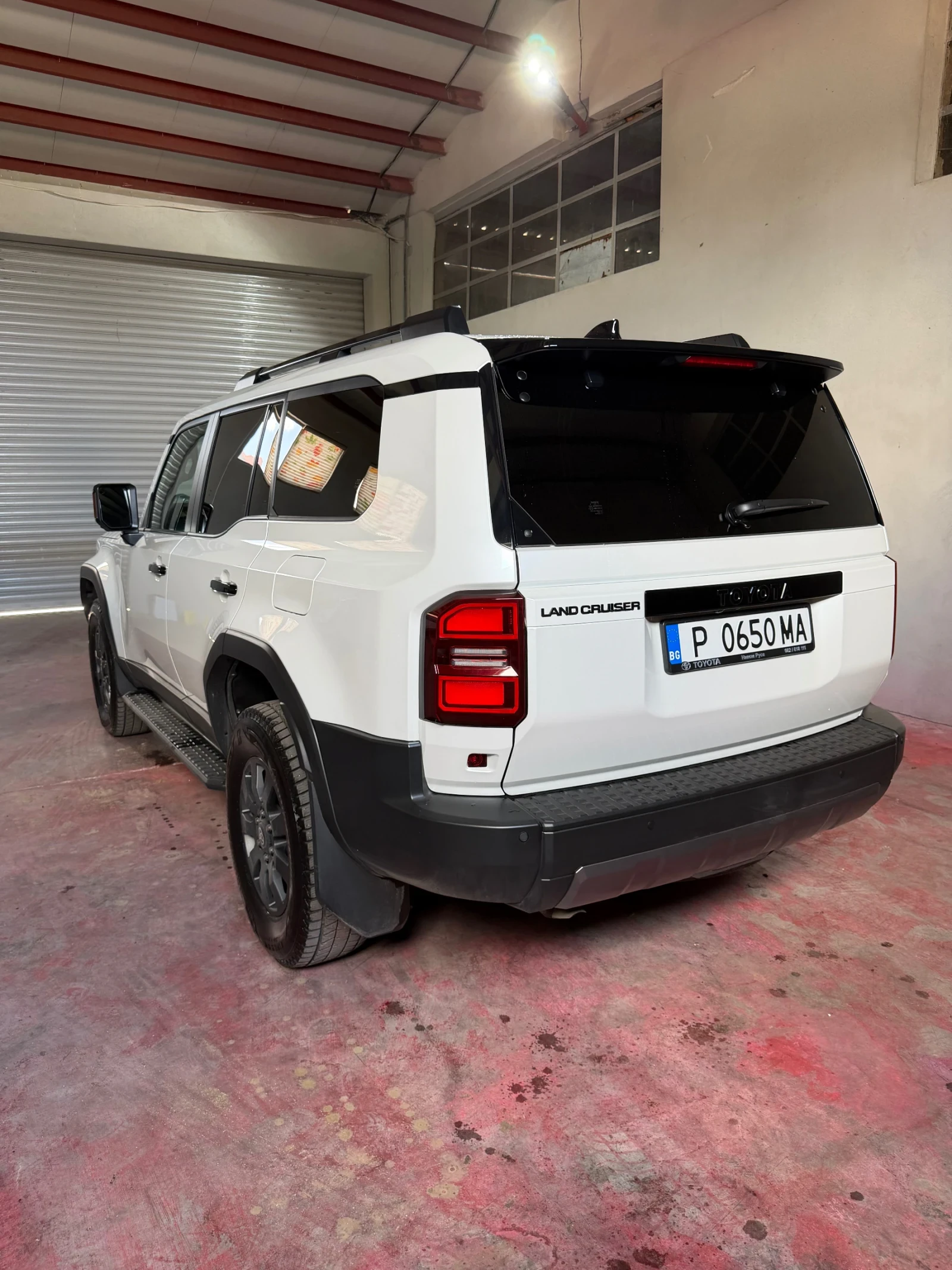 Toyota Land cruiser 250 Executive, снимка 6 - Автомобили и джипове - 54831275